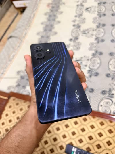 Infinix Hot 30