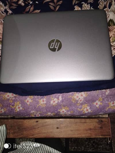 10/10 loptop buy loptop free bag and mouse