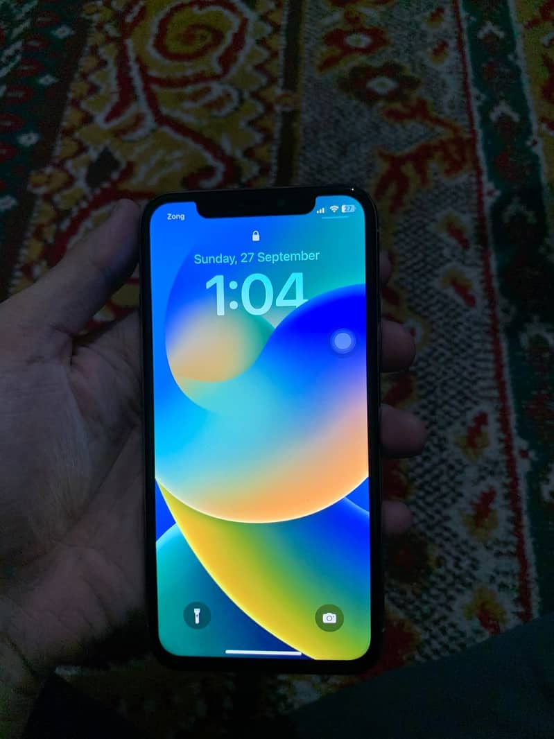 Apple iPhone X 6