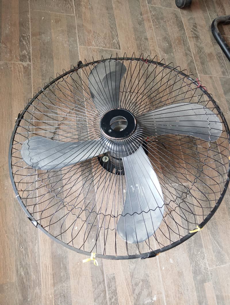 Bracket Fan 5