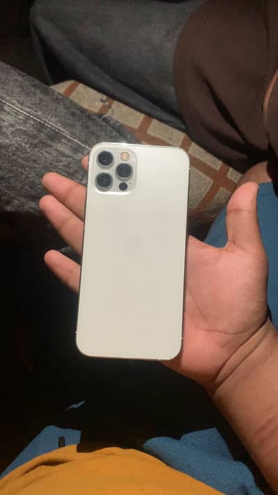 Apple iPhone 12 Pro non pta Jv 128gb penal me dot hai battery 84 hai