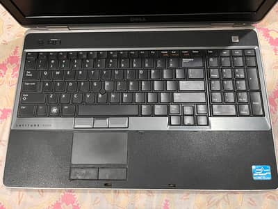 Dell laptop urgent sell krna hA