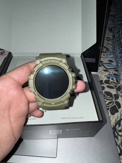 Smart watch by zero lifistyle Navigator
