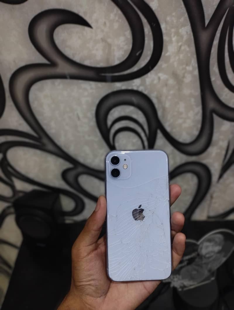 Apple iPhone 11 2