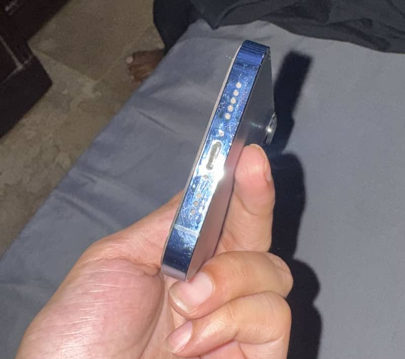 Apple iPhone 13 Pro 2