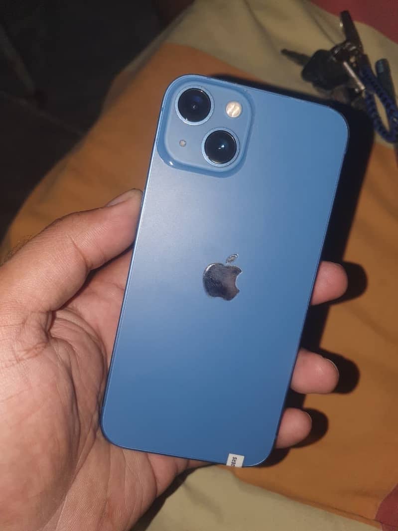 Apple iPhone 13 3