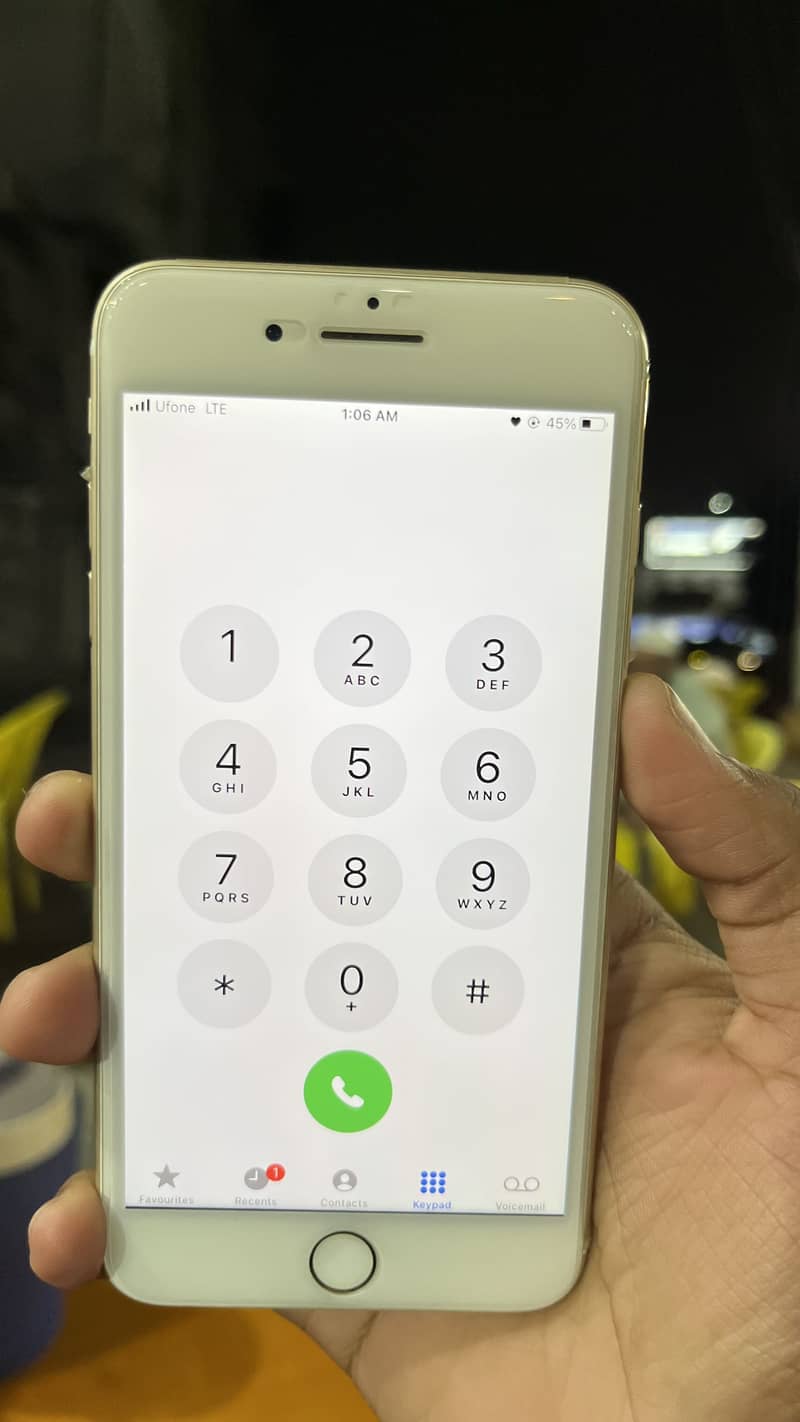 Apple iPhone 7 Plus 2