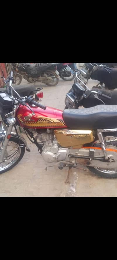 Honda cg125 gold special editions ha model 2025