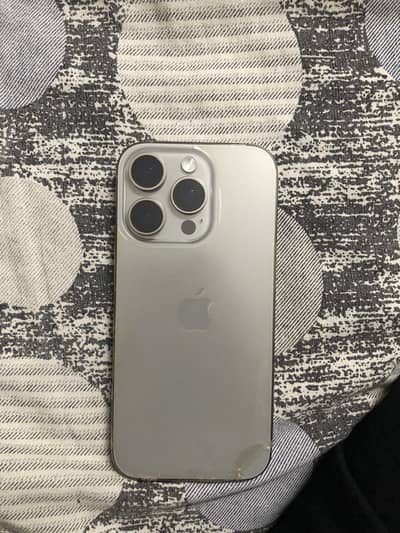 Apple iPhone 16 Pro JV