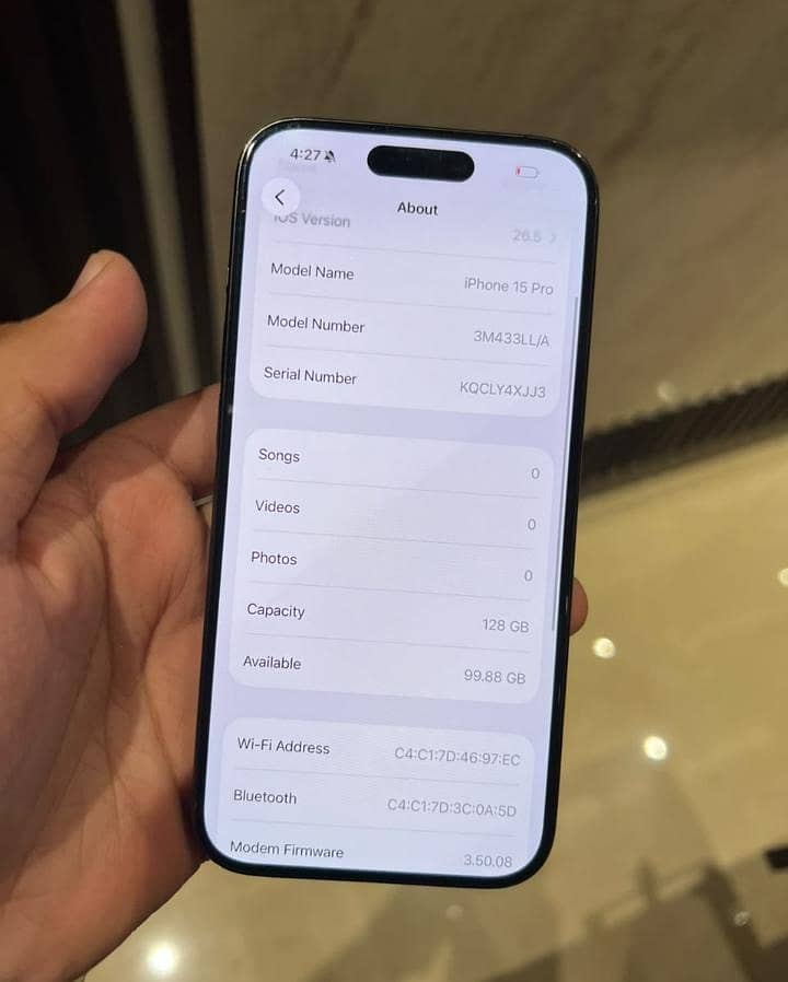 Apple iPhone 15 Pro jv 2
