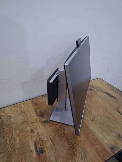 HP ProDesk 400 G5 Mini PC + HP E243d 24" LCD