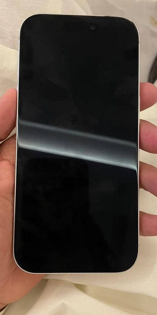 Apple iPhone 17 Pro 1