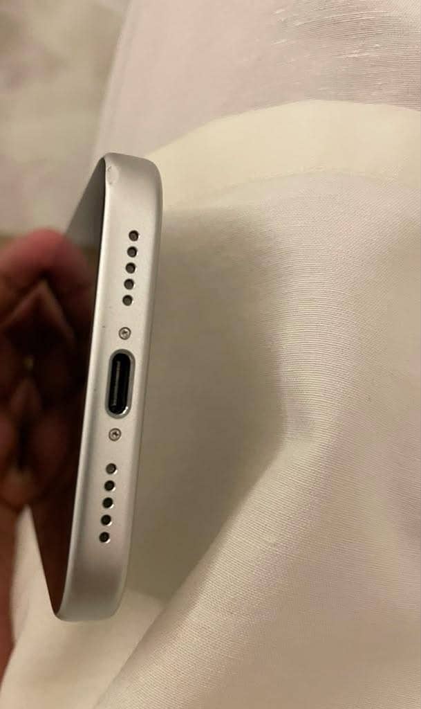 Apple iPhone 17 Pro 5