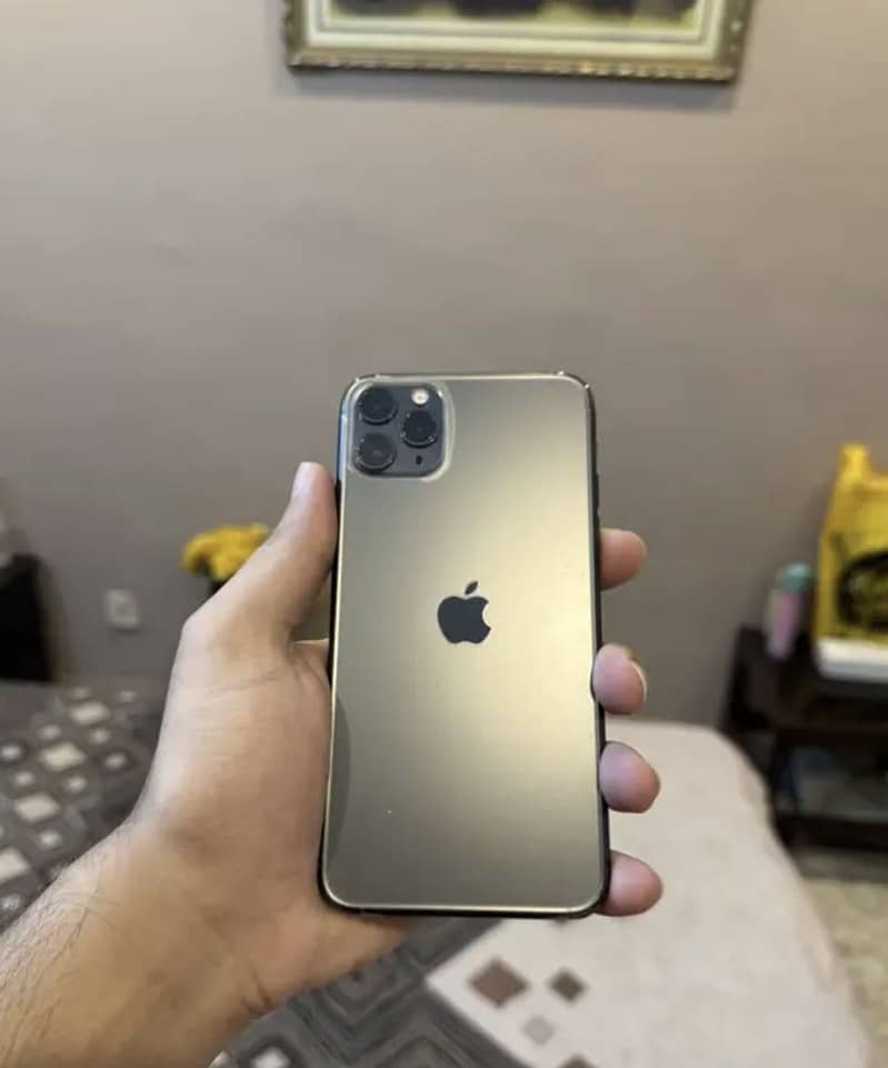 Apple iPhone 11 Pro Max 0