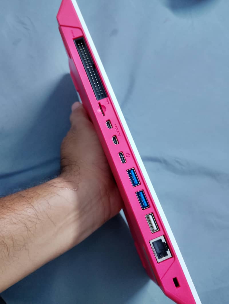Raspberry Pi 400  Computer– 4GB RAM 4