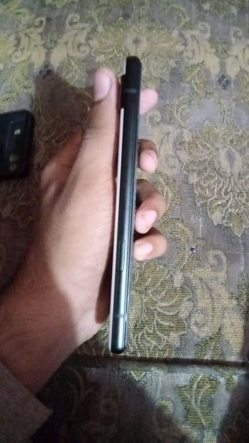 Google Pixel 6a 3