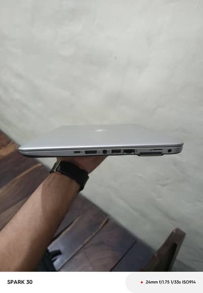 HP ELITE BOOK 840 G4 8GB RAM 256 SSD