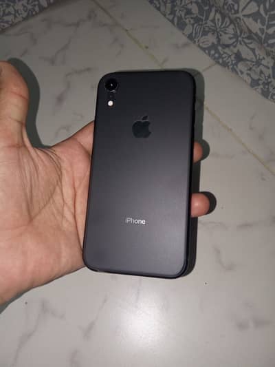 Apple iPhone XR
