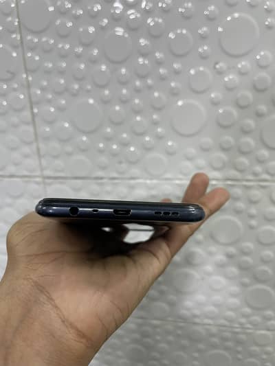 OPPO A16e