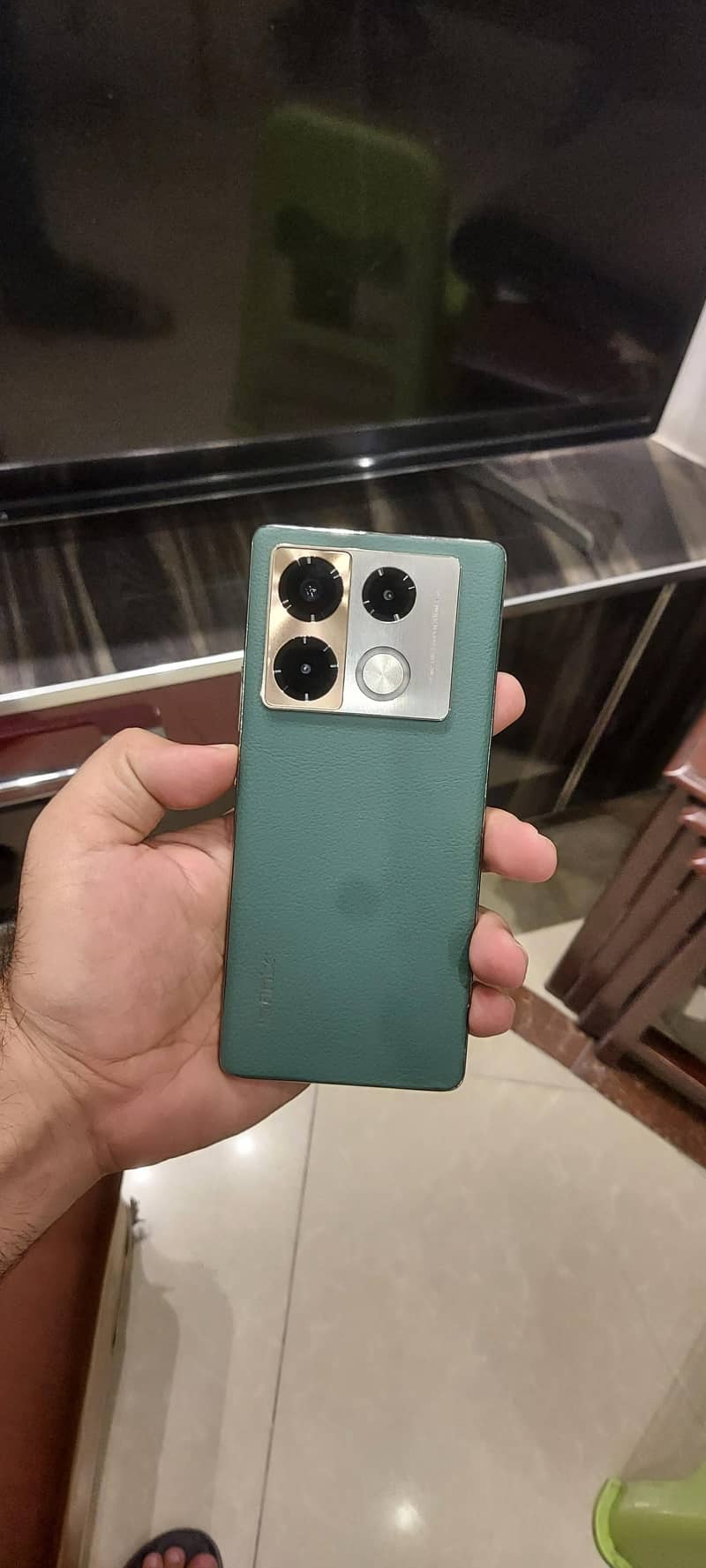 Infinix Note 40 Pro 3