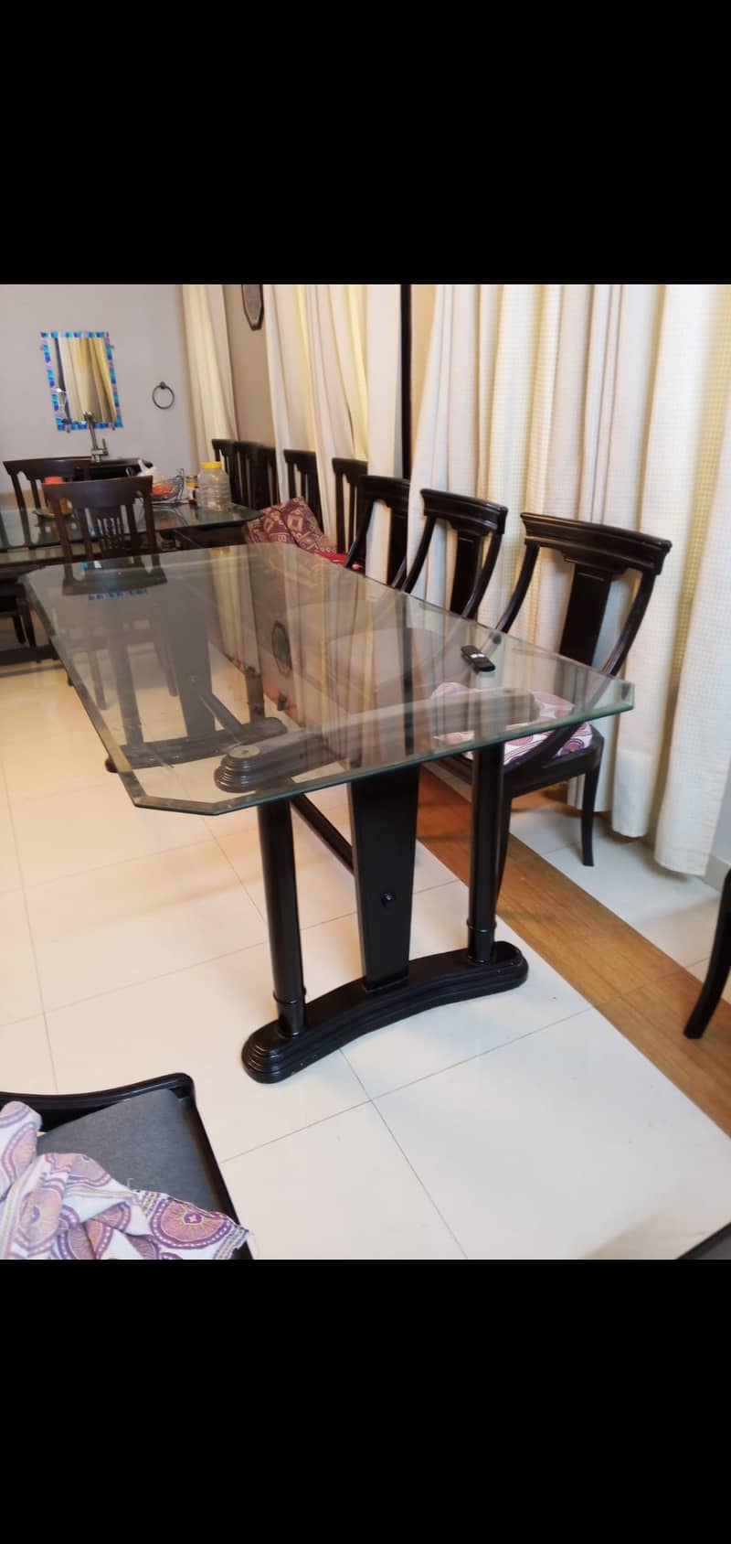 8 seater dining table 0