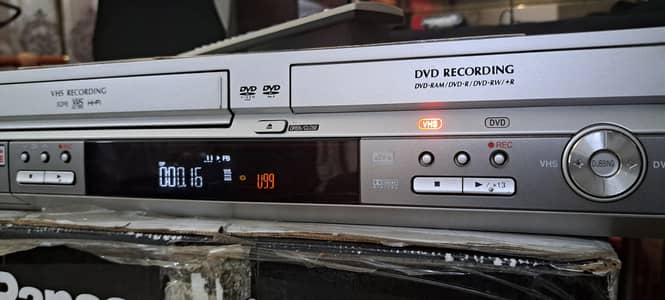 Panasonic VCR+DVD Recorder combo