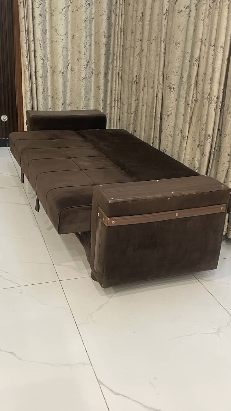Sofa cumbed 1