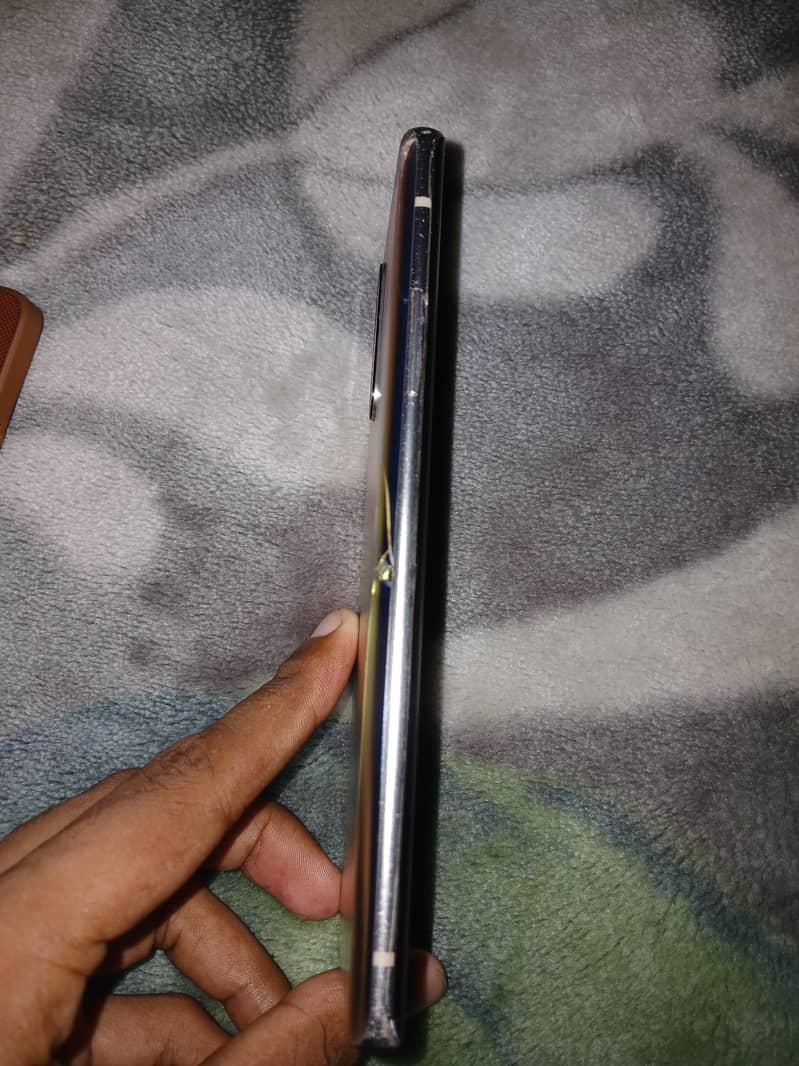 One Plus 8 5