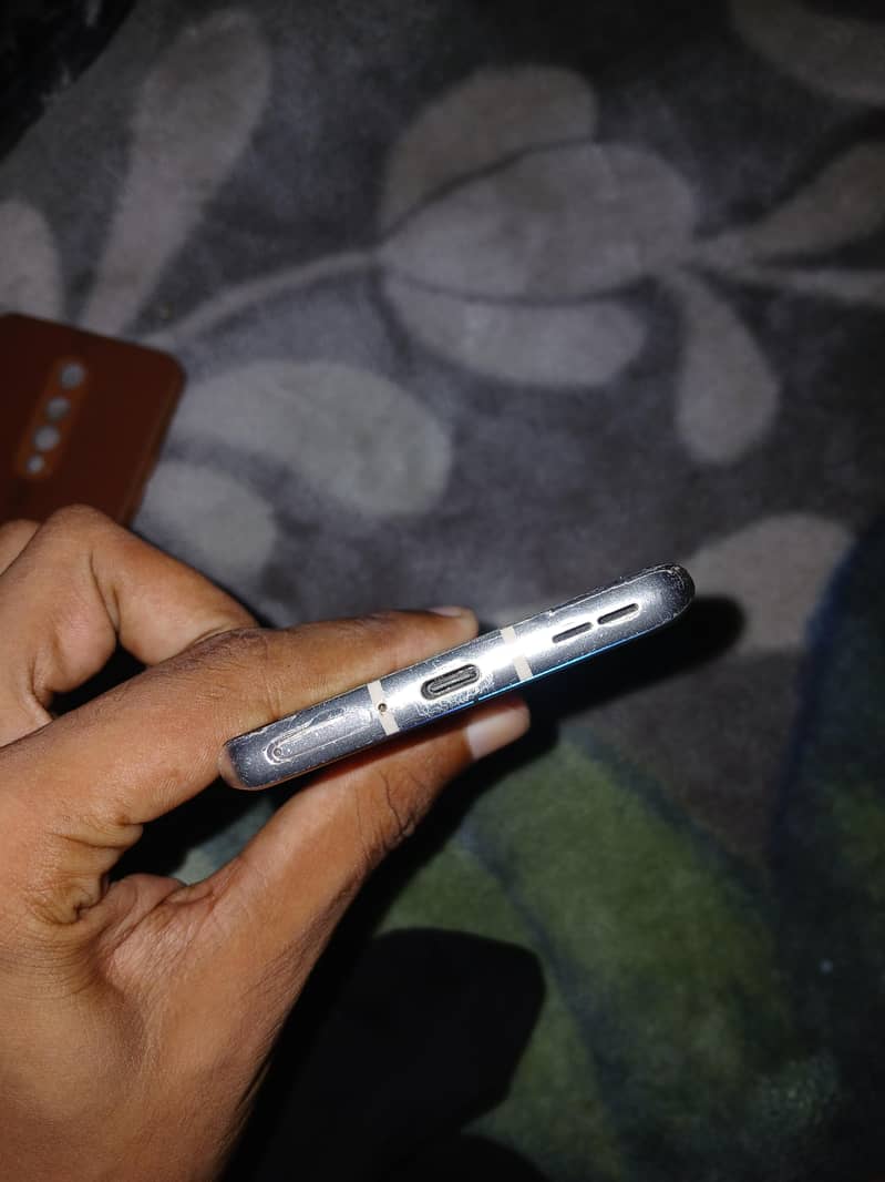 One Plus 8 6