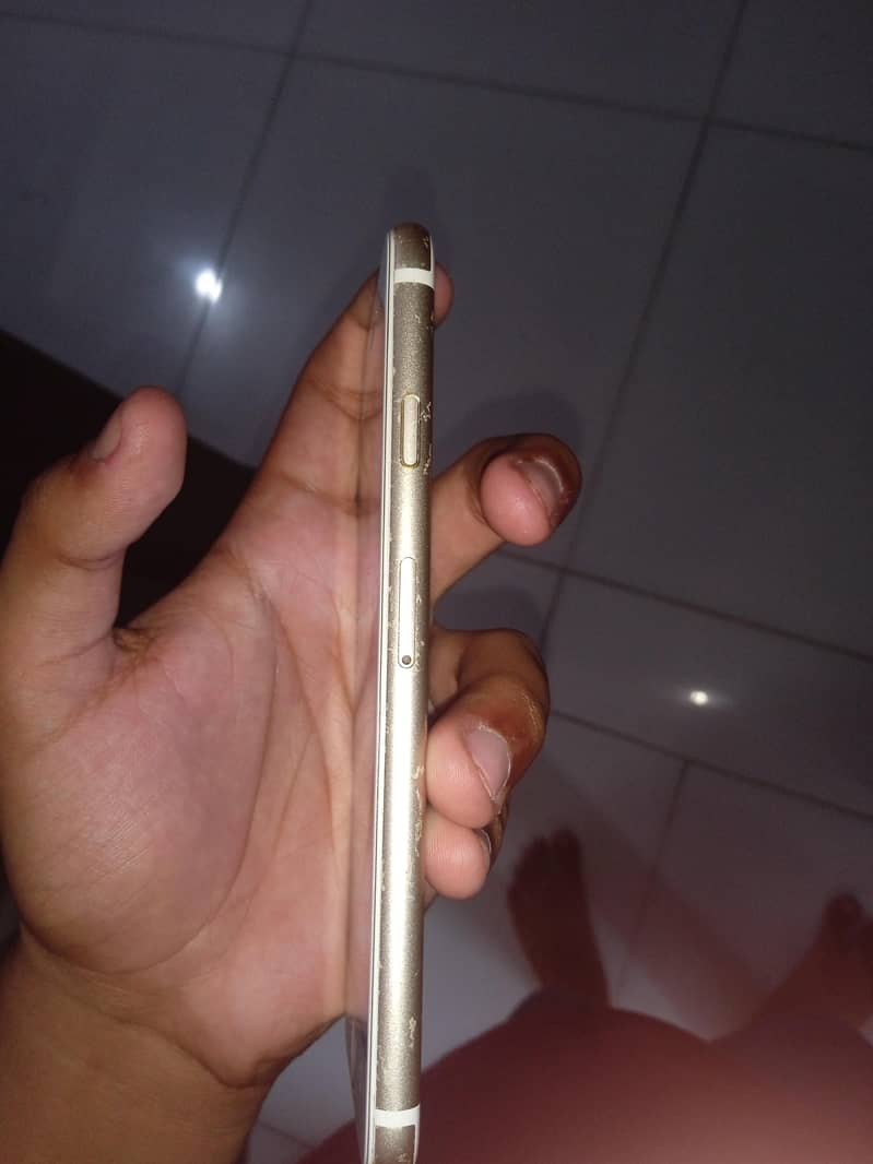 Apple iPhone 6S 7