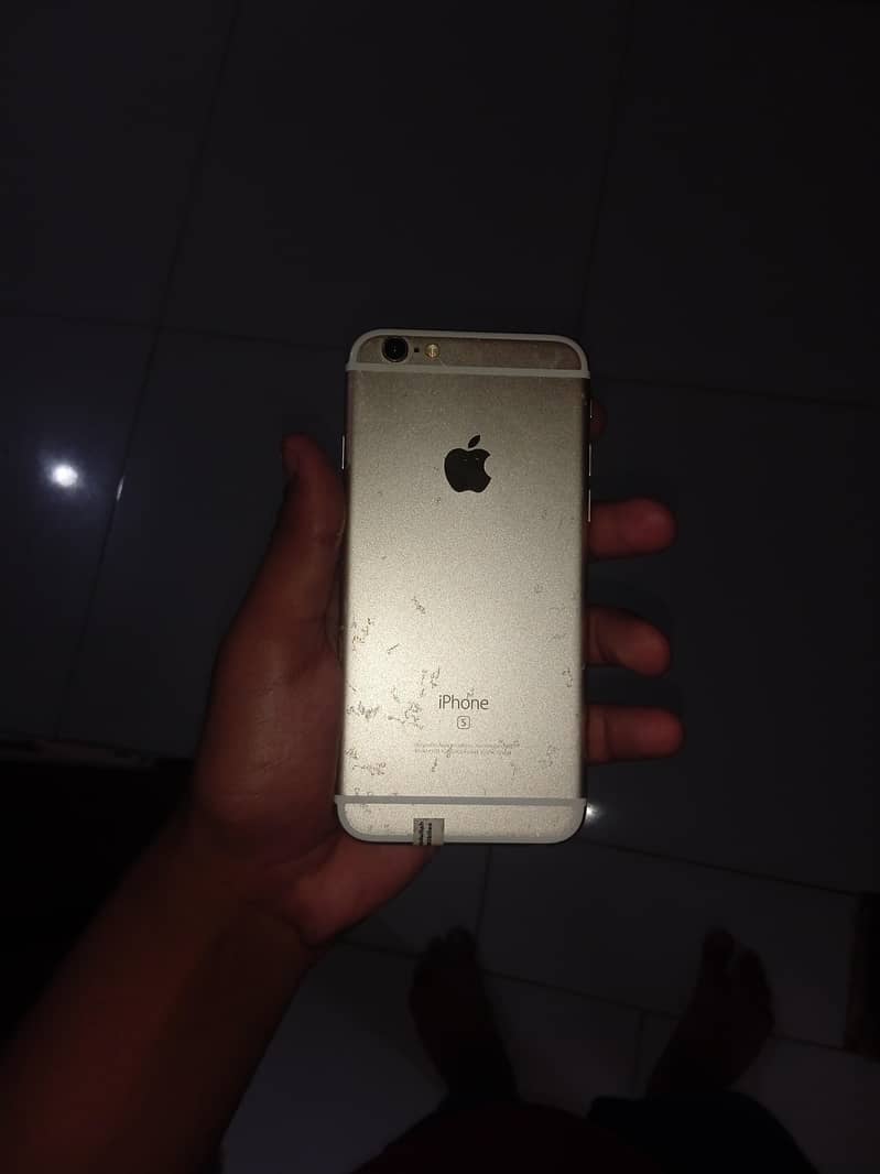 Apple iPhone 6S 10
