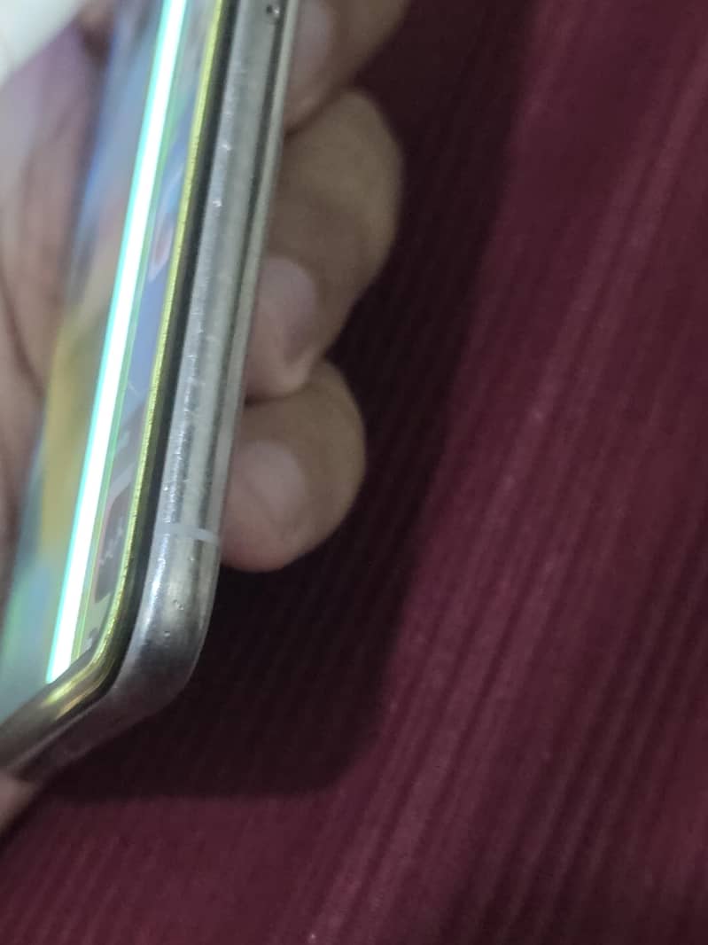 Apple iPhone X 3