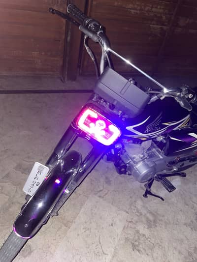 125/70 light