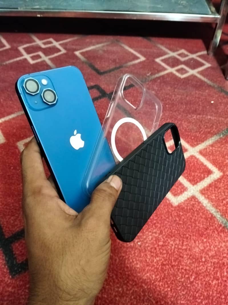 Apple iPhone 13 14