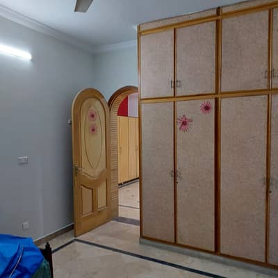 House For Rent In Peshwar Road