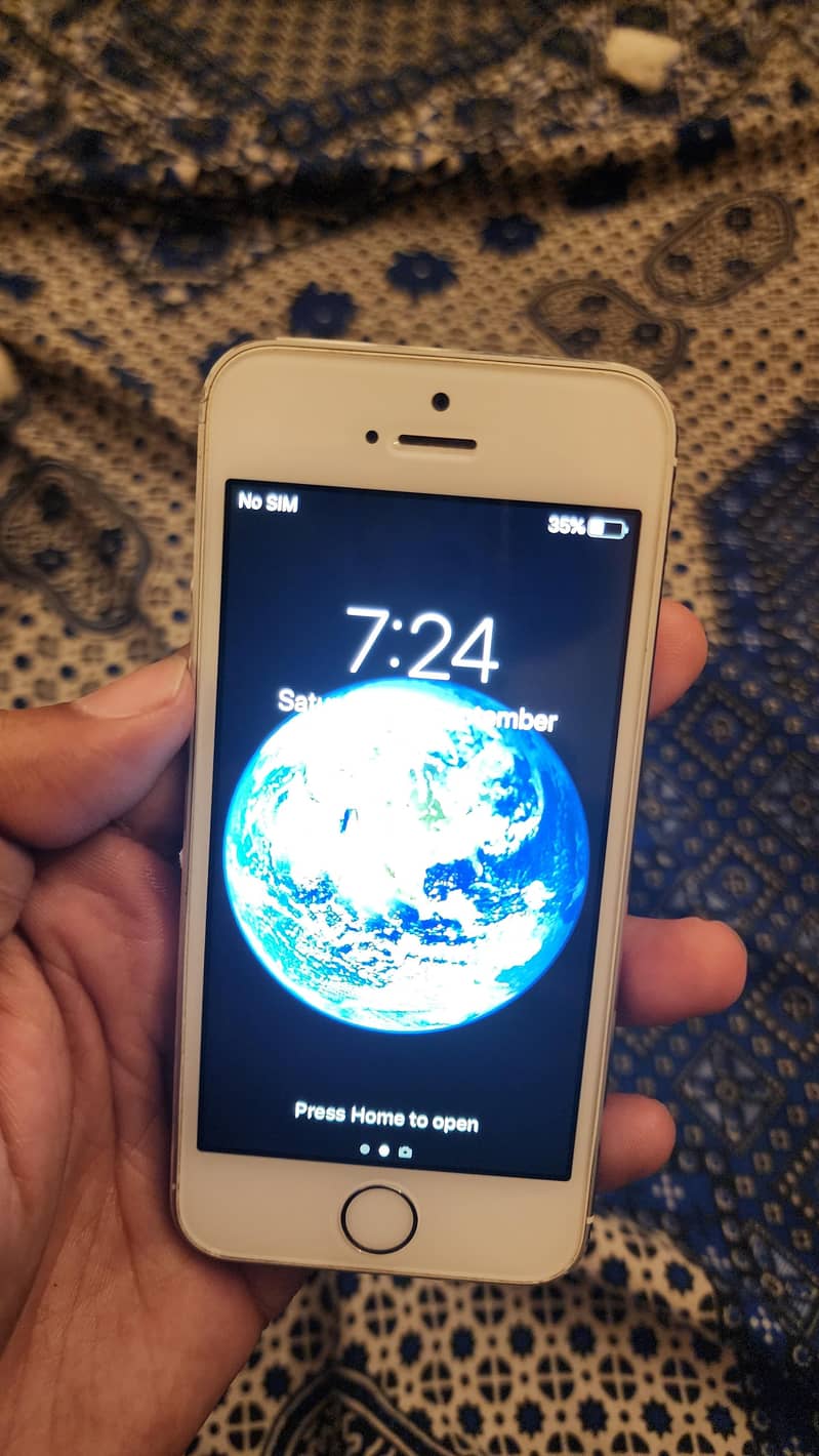 Apple iPhone 5s 4
