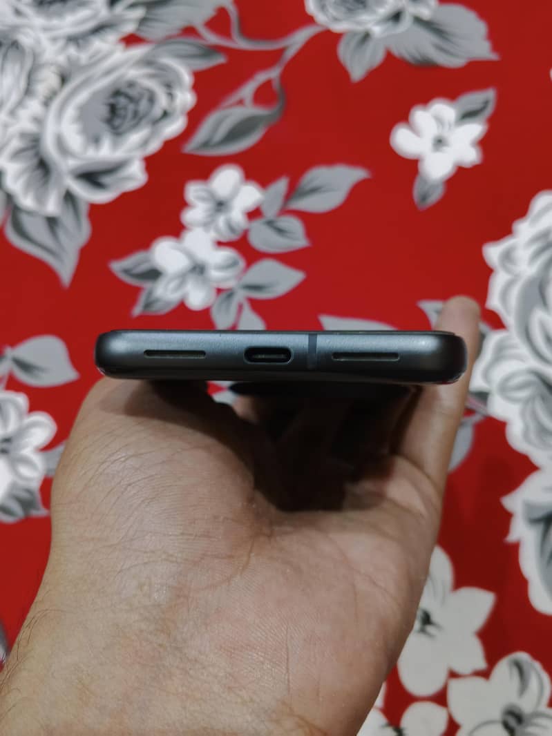 GOOGLE PIXEL 8 2