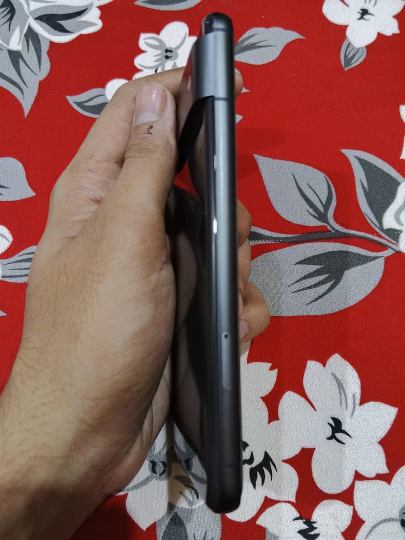 GOOGLE PIXEL 8 3