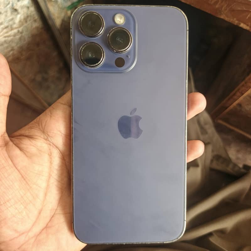 Apple iPhone 14 Pro Max 0