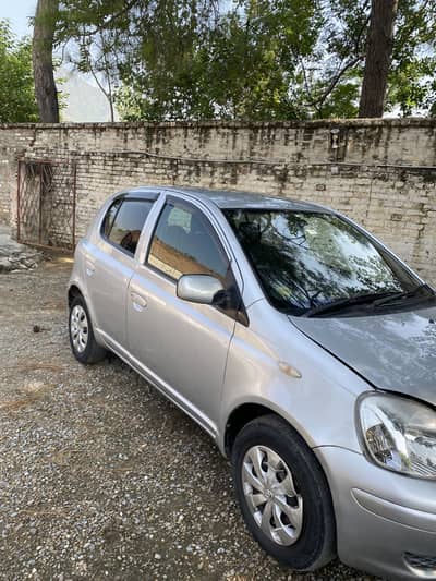 Toyota Vitz 2004