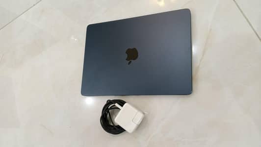 MacBook Air M2_2022_13.6"inch | 8GB | 256GB SSD