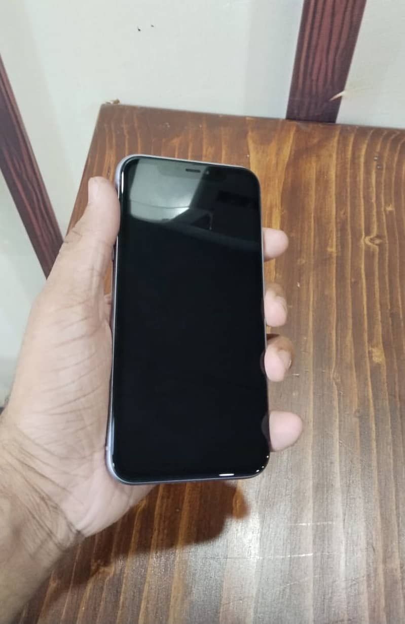 Apple iPhone 11 1