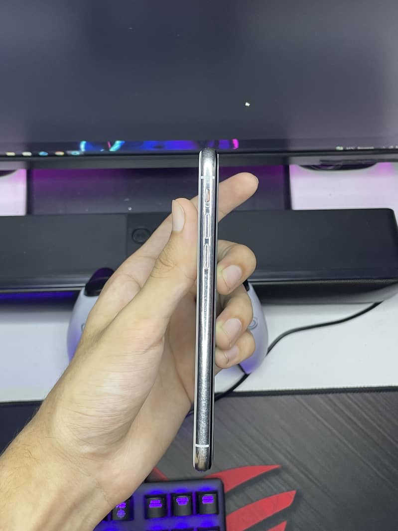 Apple iPhone X Pta 3