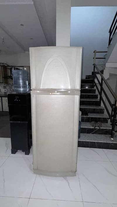 Large Size Dawlance Fridge for Sale