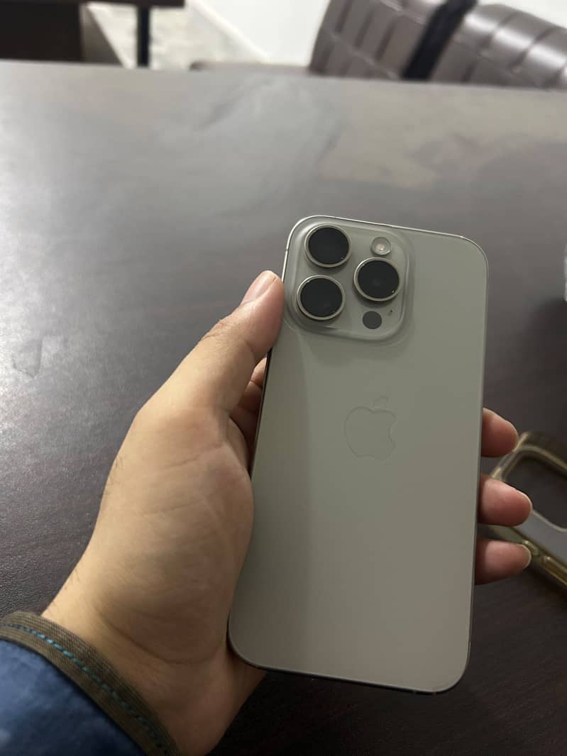 Apple iPhone 15 Pro 5