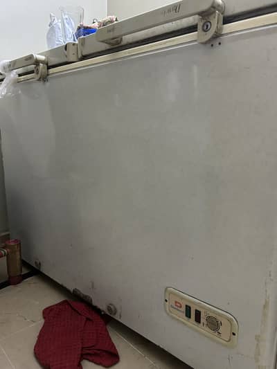 Dawnlance Deep Freezer
