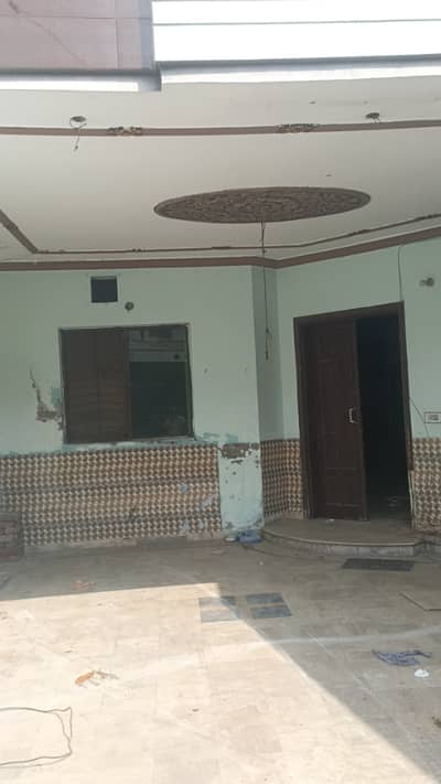 12.5 Marla Full Separate Ground Portion Available for Rent