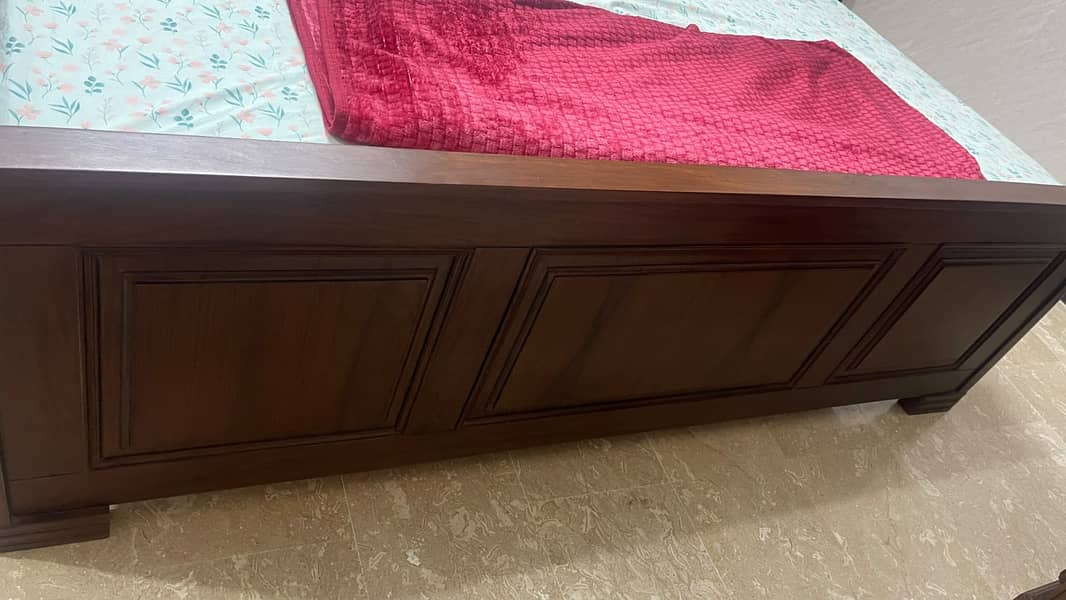 Solid Wood Bed set 10