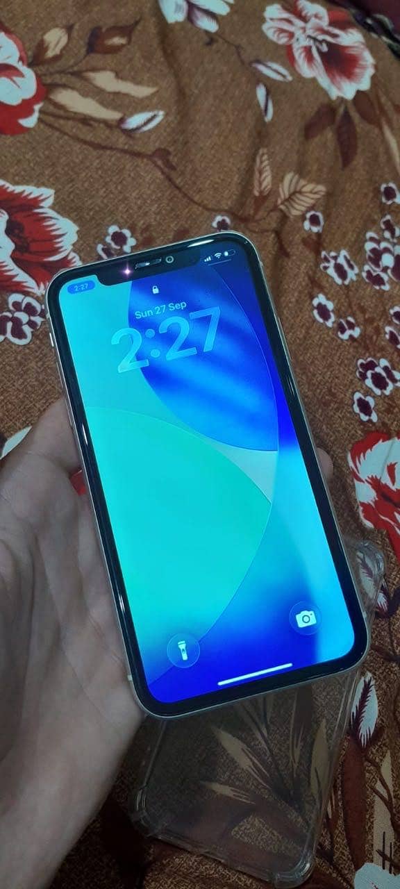 Apple iPhone 11 5