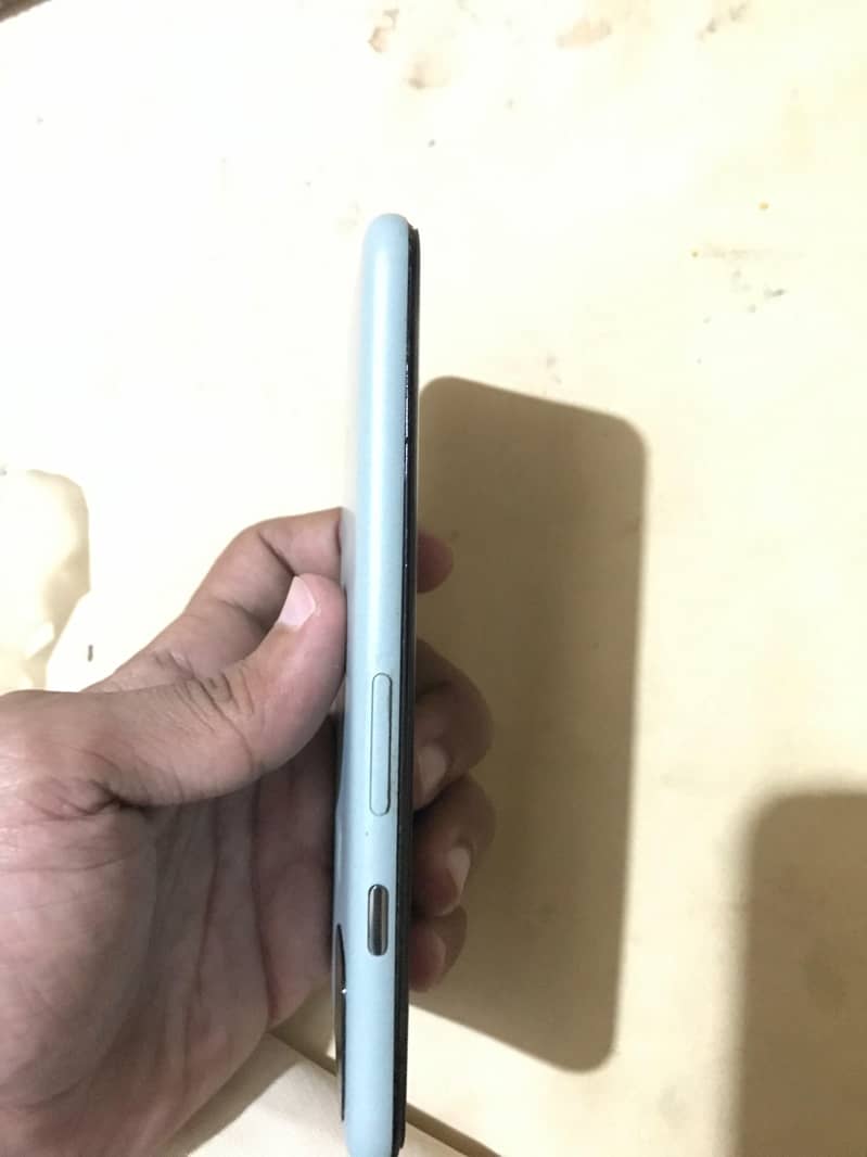 Google Pixel 5 2